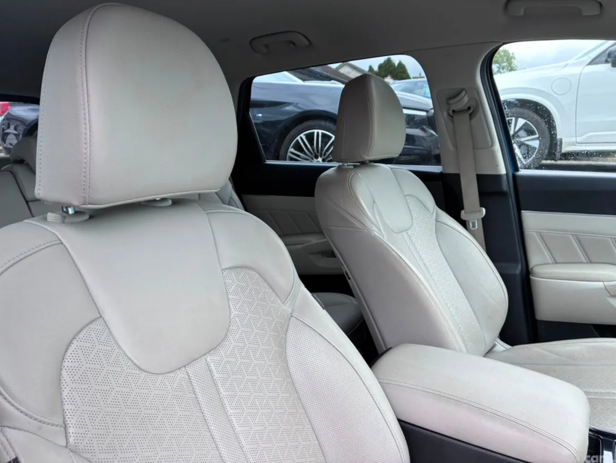 Kia Sorento MPV, Petrol Plug-in Hybrid, 2021, Blue