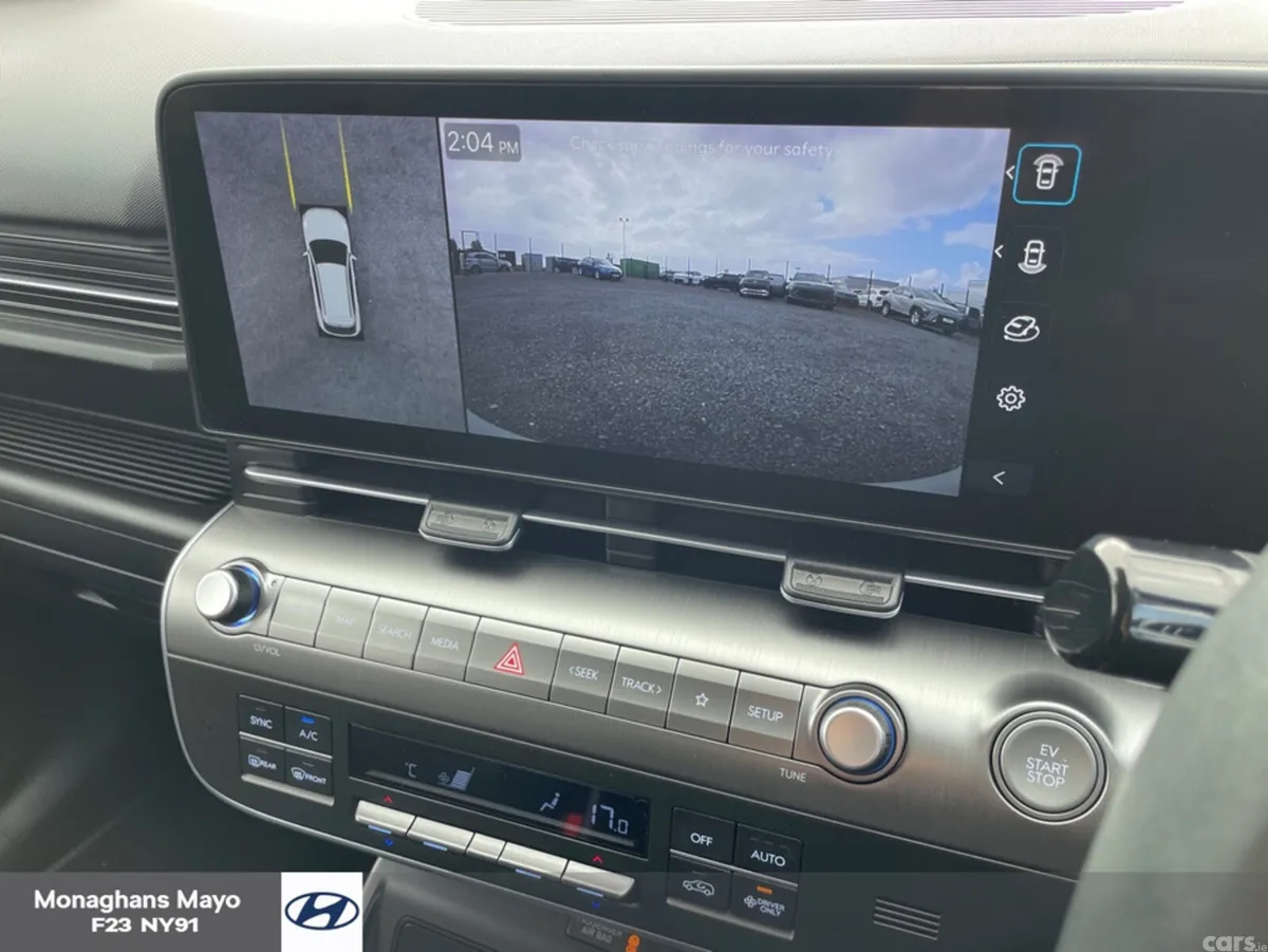 Hyundai KONA MPV, Electric, 2025, White