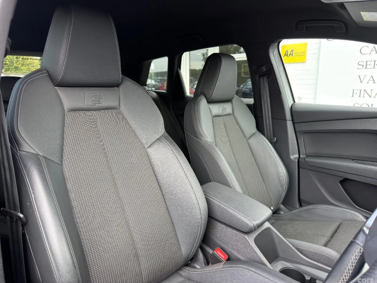 Audi Q4 e-tron Estate, Electric, 2023, Grey