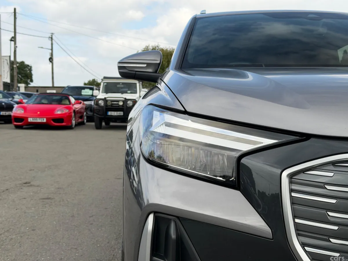 Audi Q4 e-tron Estate, Electric, 2023, Grey