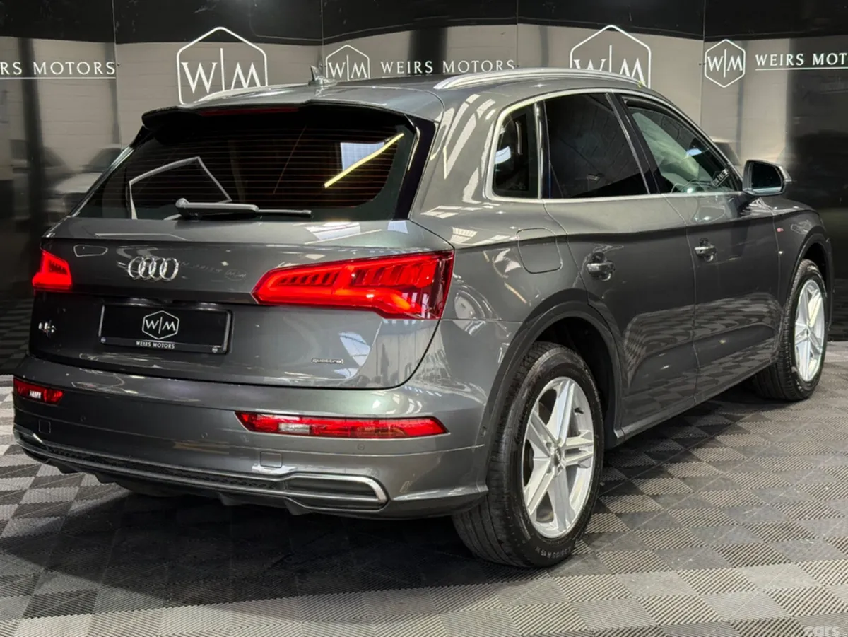 Audi Q5 MPV, Diesel, 2019, Grey