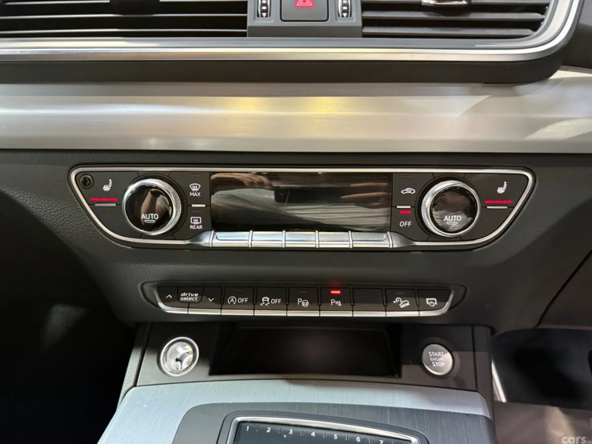 Audi Q5 MPV, Diesel, 2019, Grey