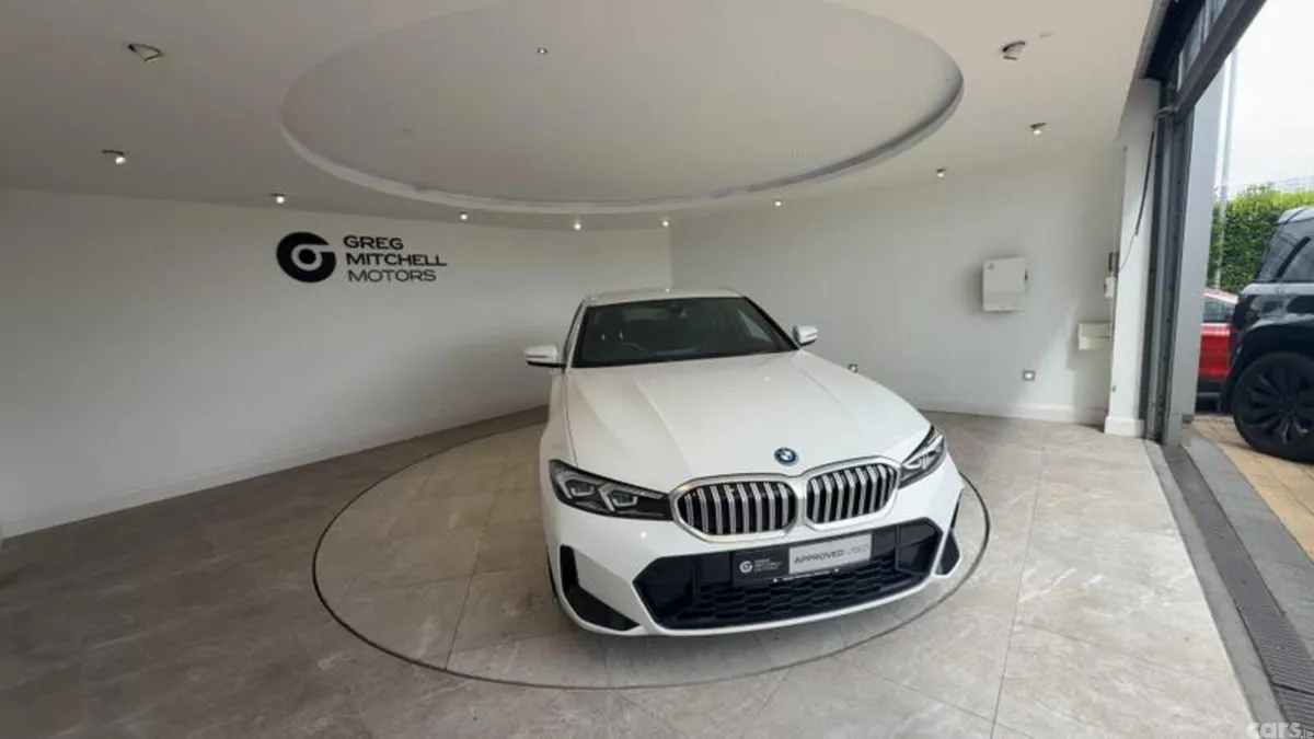 BMW 3-Series Saloon, Petrol Hybrid, 2025, White