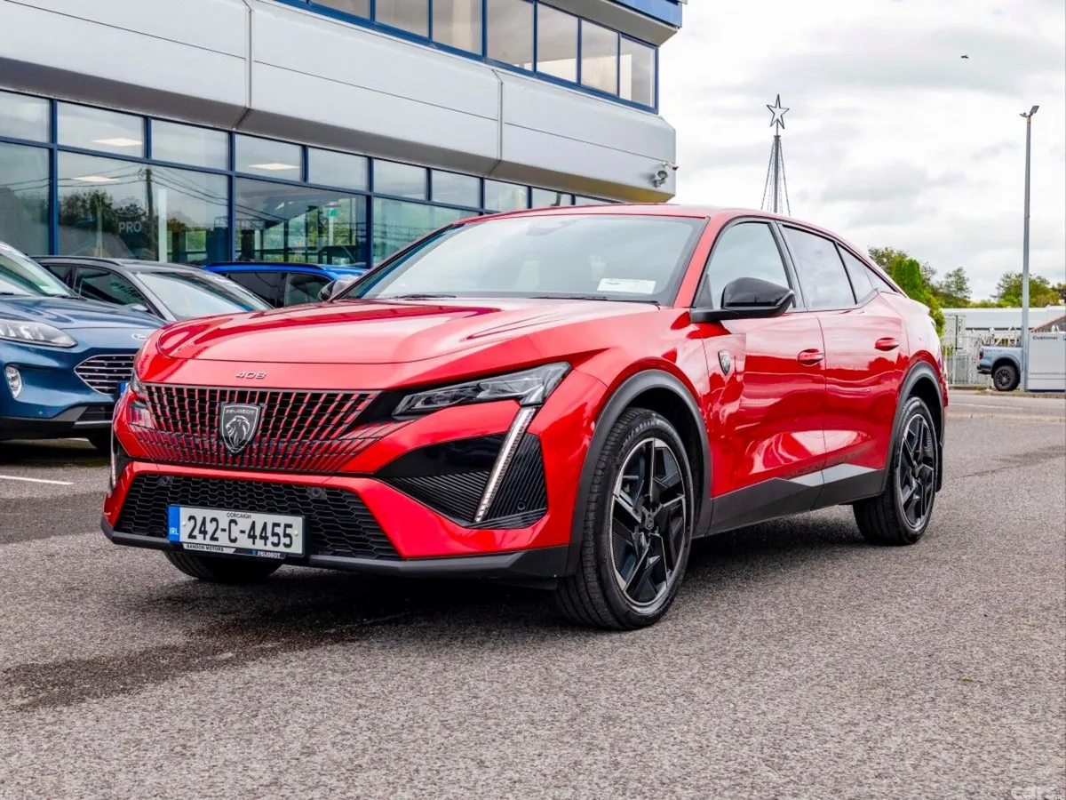 Peugeot 408 Hatchback, Petrol, 2024, Red
