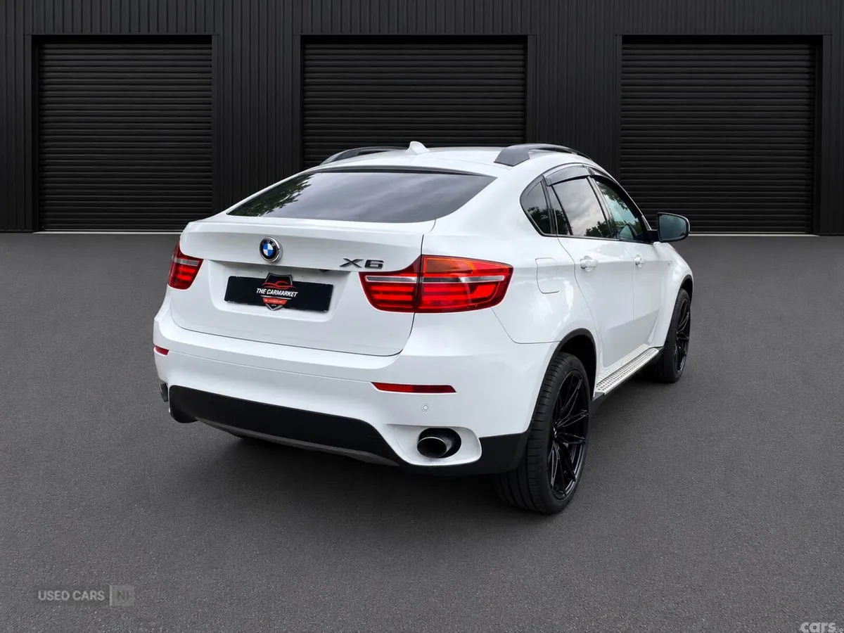 BMW X6 , Petrol, 2013, White