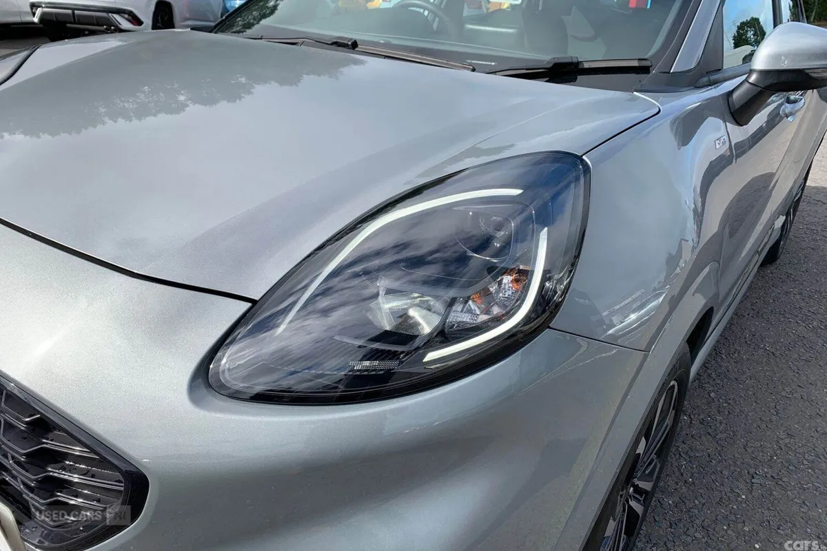 Ford Puma SUV, Petrol Hybrid, 2023, Silver