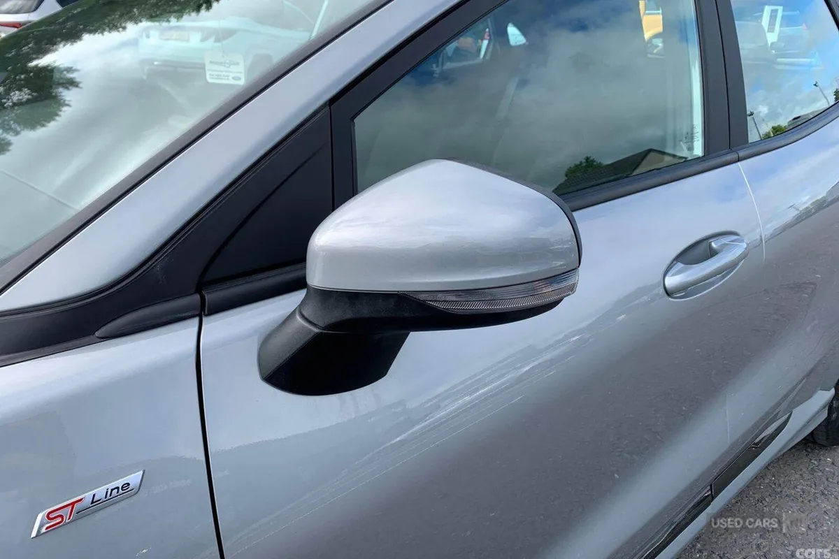 Ford Puma SUV, Petrol Hybrid, 2023, Silver