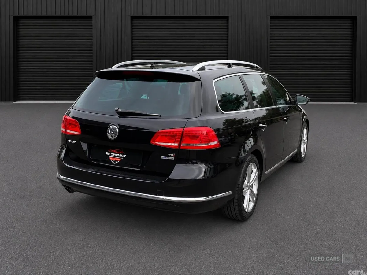 Volkswagen Passat , Petrol, 2015, Black