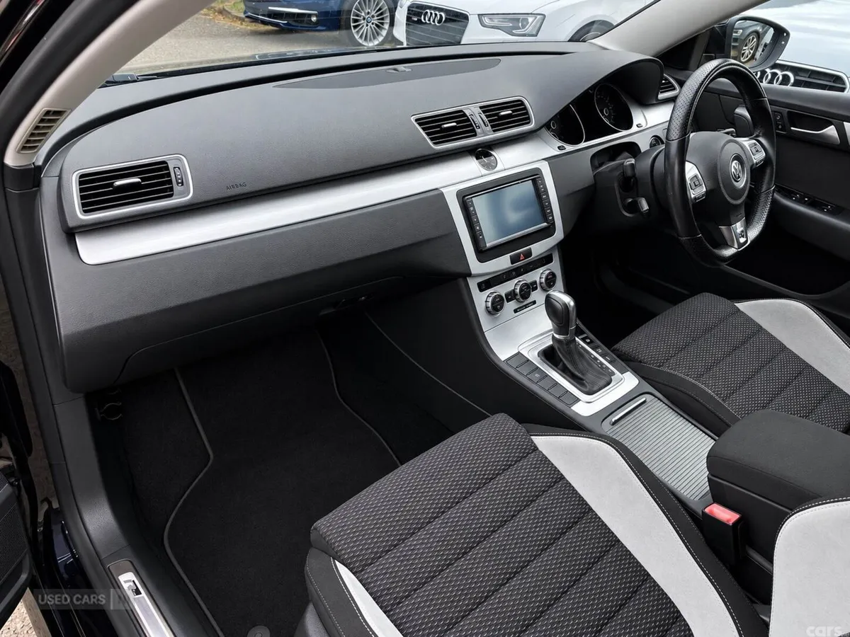 Volkswagen Passat , Petrol, 2015, Black