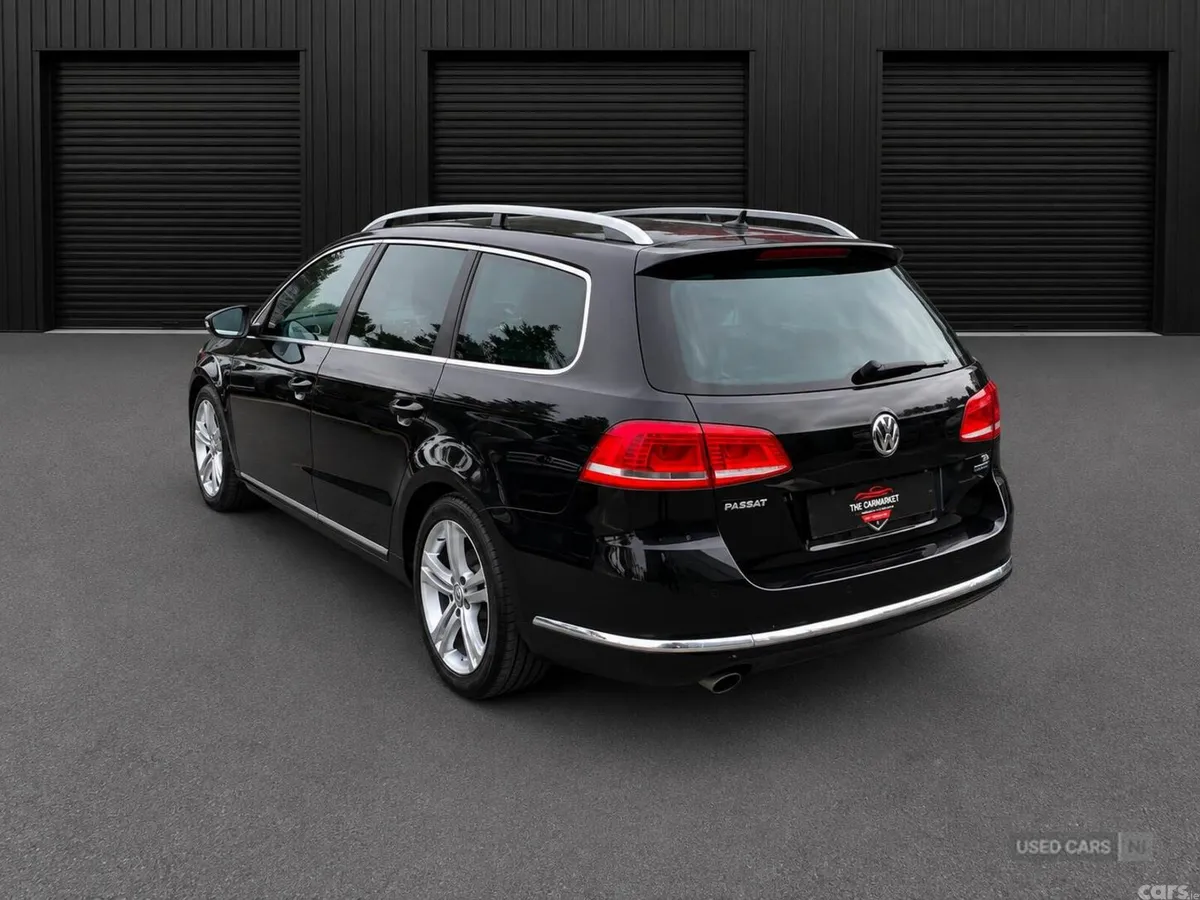 Volkswagen Passat , Petrol, 2015, Black