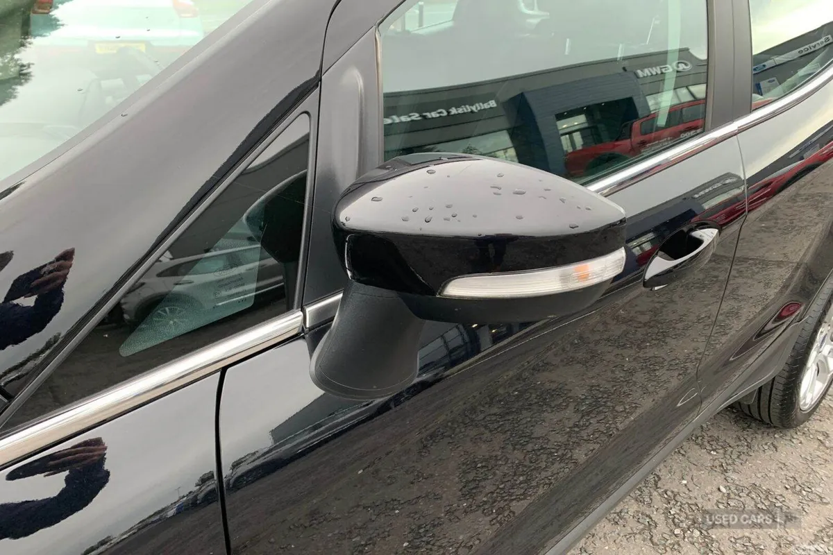 Ford EcoSport SUV, Petrol, 2022, Black