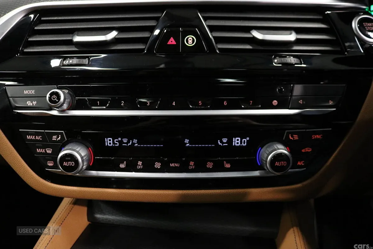 BMW 5-Series Estate, Petrol Hybrid, 2023, Black