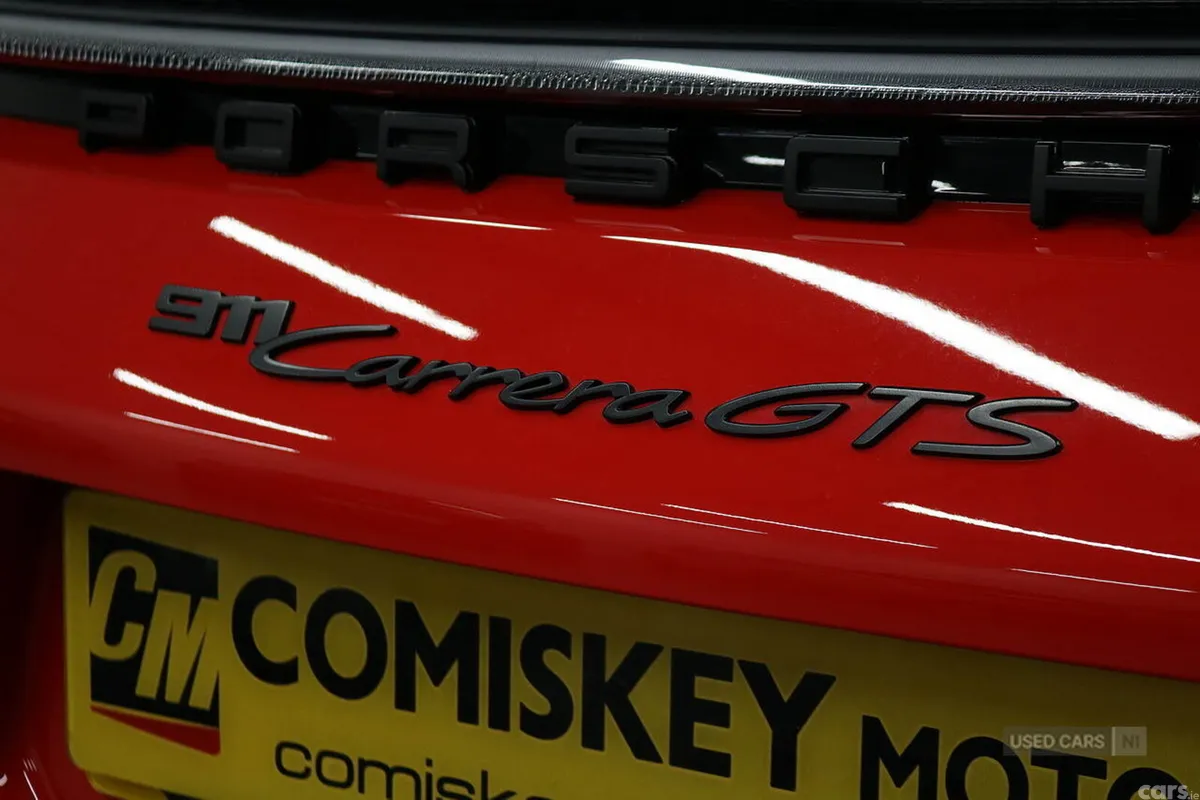 Porsche 911 Coupe, Petrol, 2023, Red
