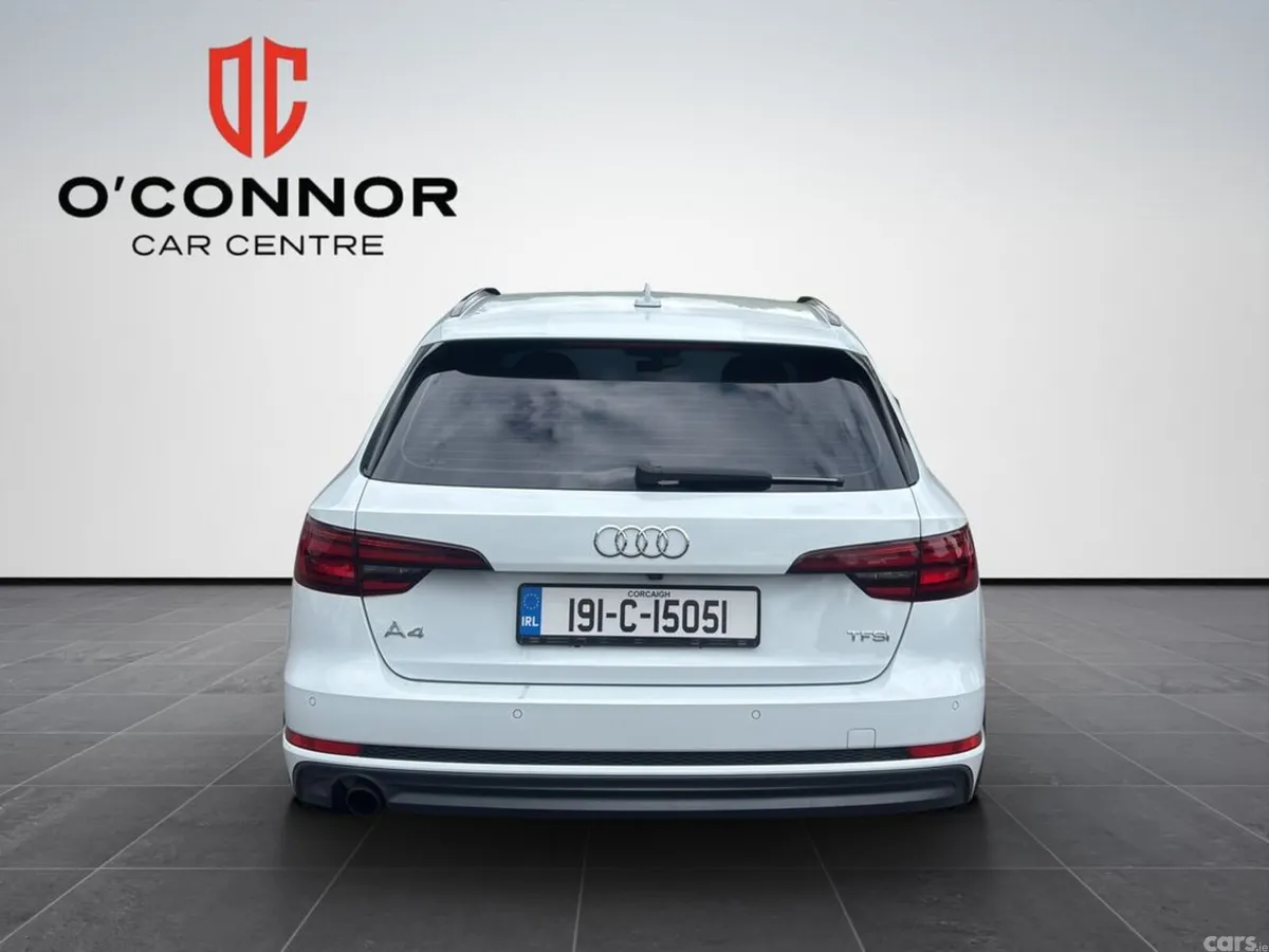 Audi A4 Estate, Petrol, 2019, White