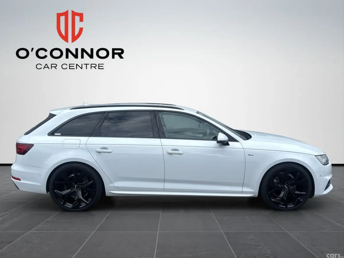 Audi A4 Estate, Petrol, 2019, White