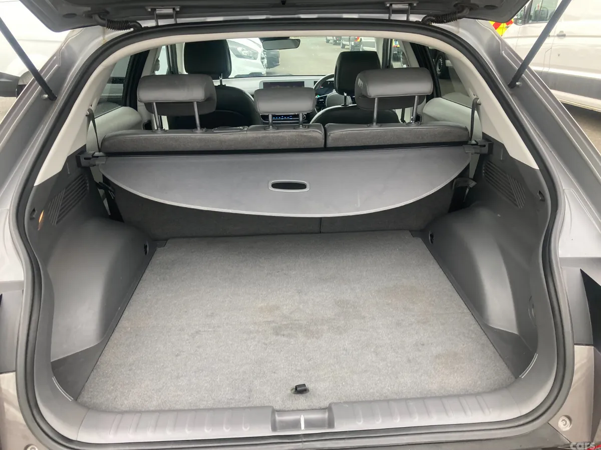 Hyundai IONIQ 5 MPV, Electric, 2022, Green