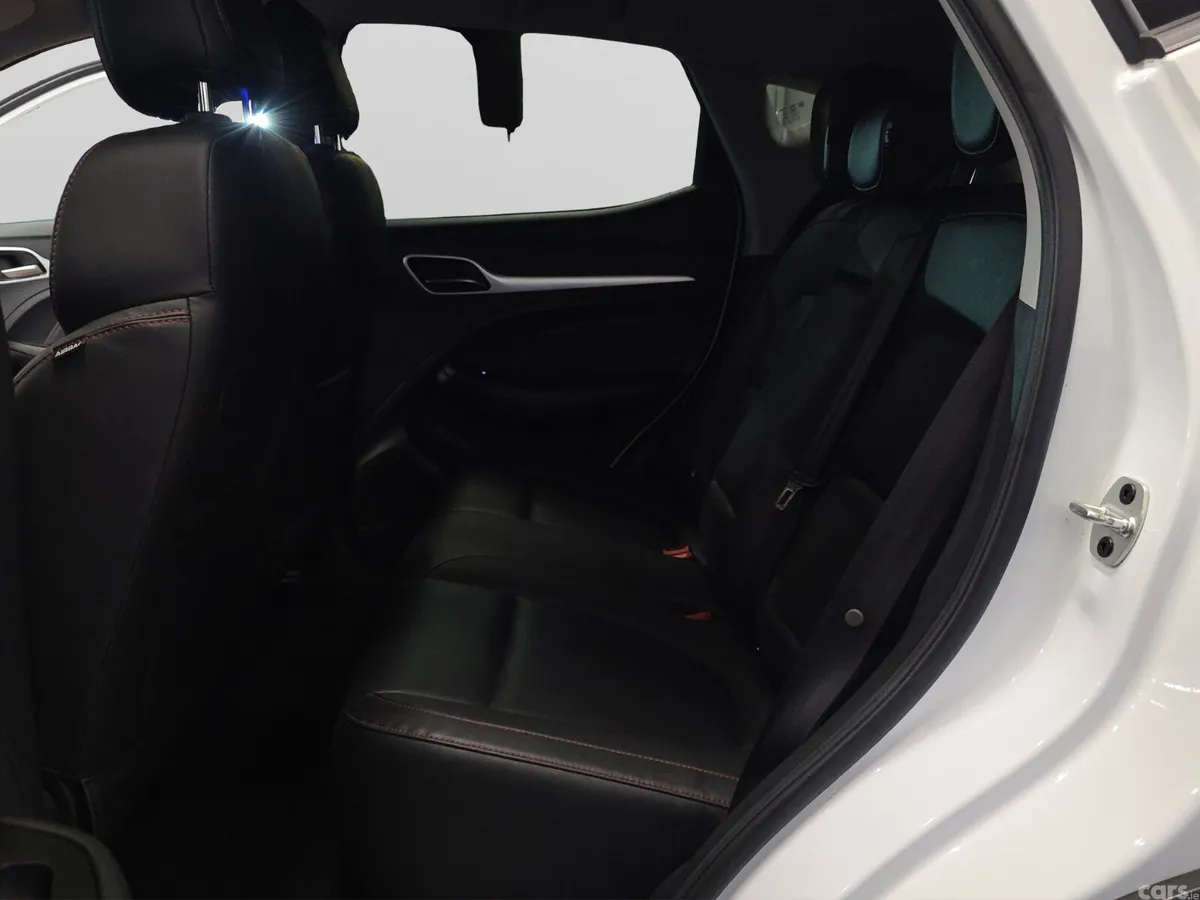 MG ZS SUV, Electric, 2024, White