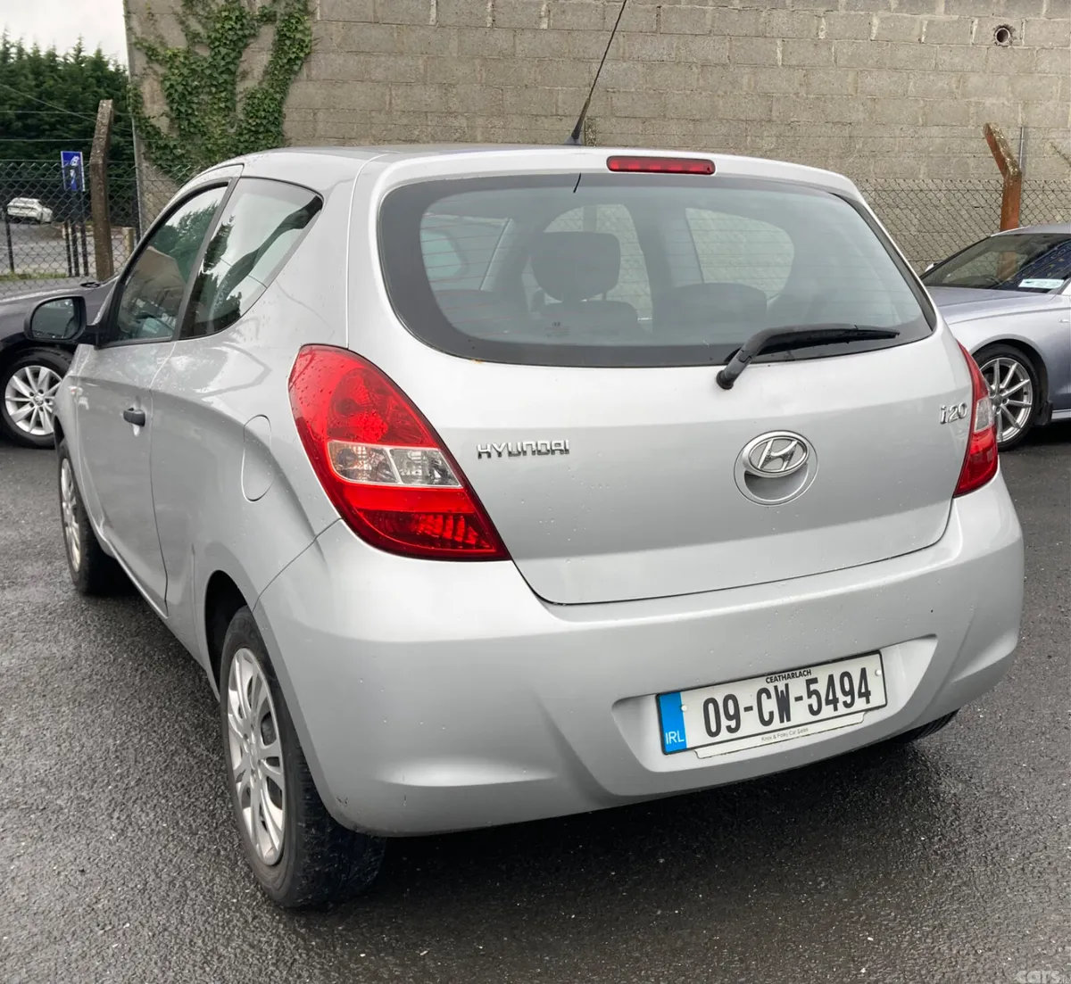 Hyundai i20 Hatchback, Petrol, 2009, Silver