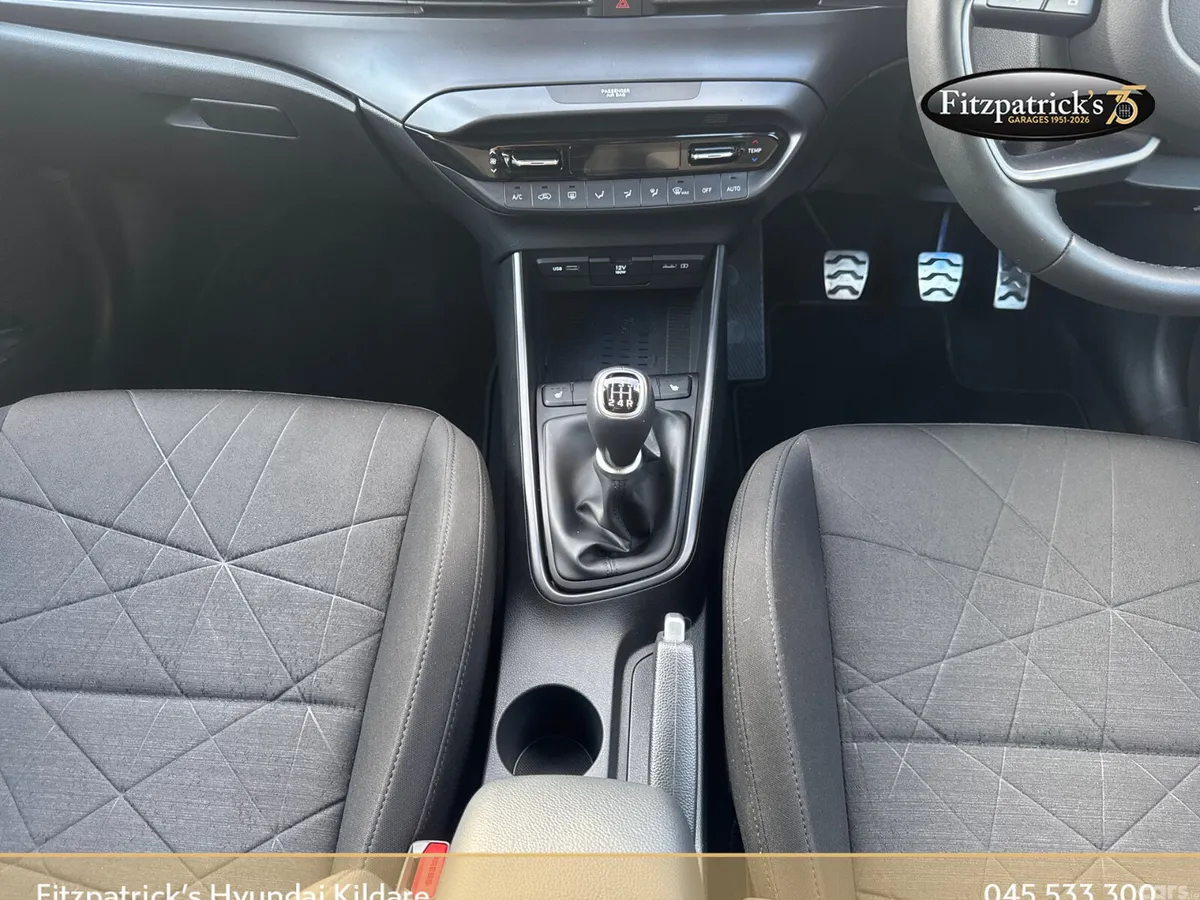 Hyundai Bayon Hatchback, Petrol, 2024, Blue