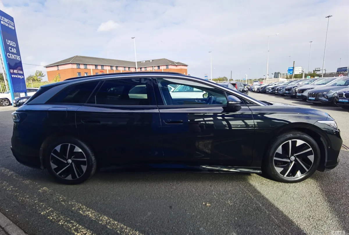 Volkswagen ID.7 Estate, Electric, 2024, Black