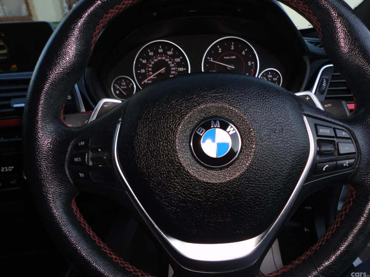 BMW 3-Series Saloon, Diesel, 2017, White