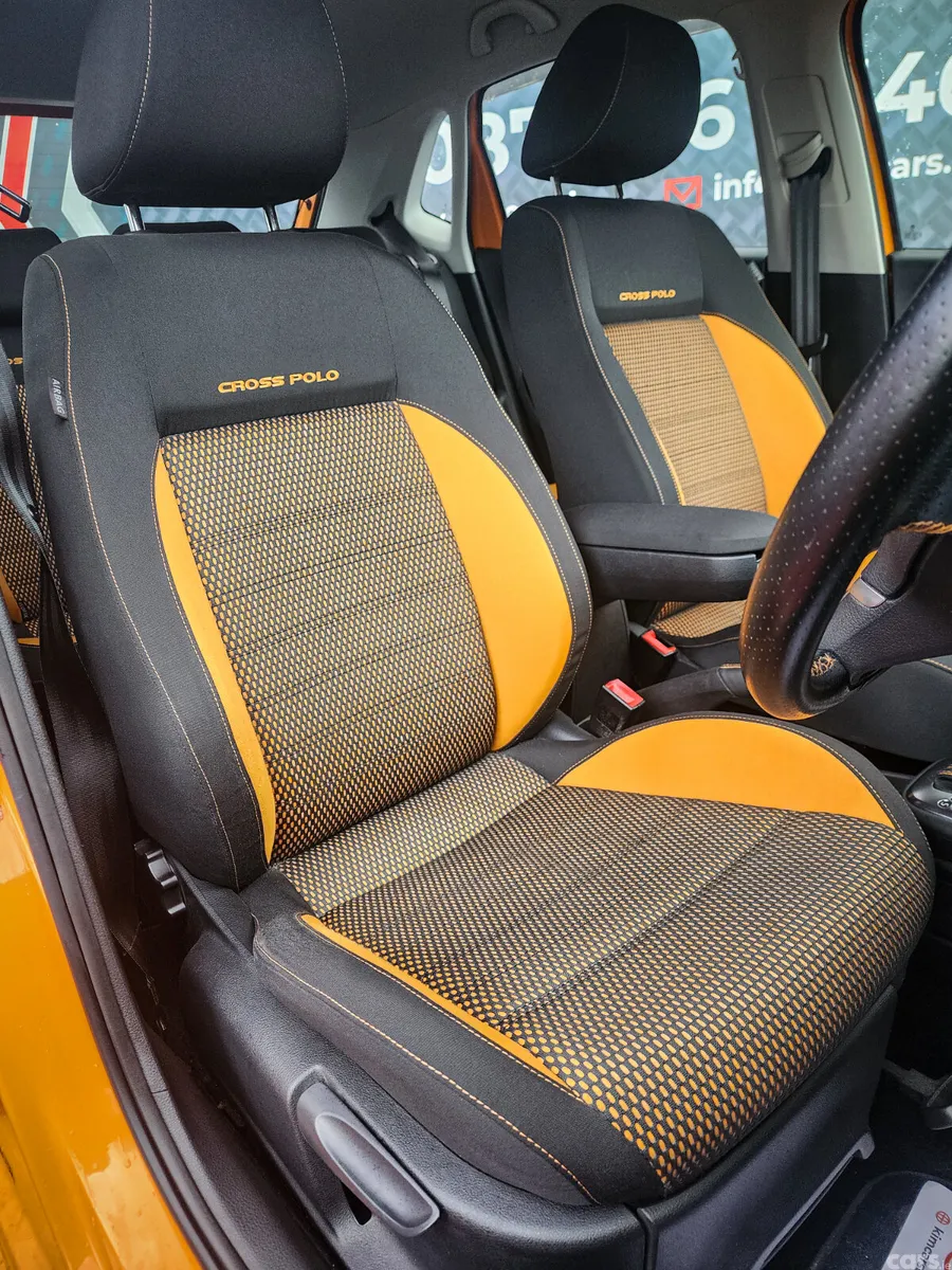 Volkswagen Polo Hatchback, Petrol, 2011, Orange