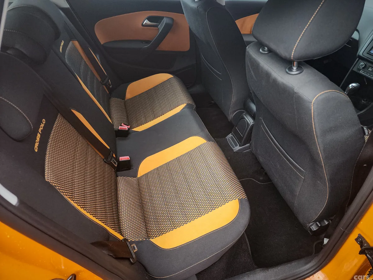 Volkswagen Polo Hatchback, Petrol, 2011, Orange