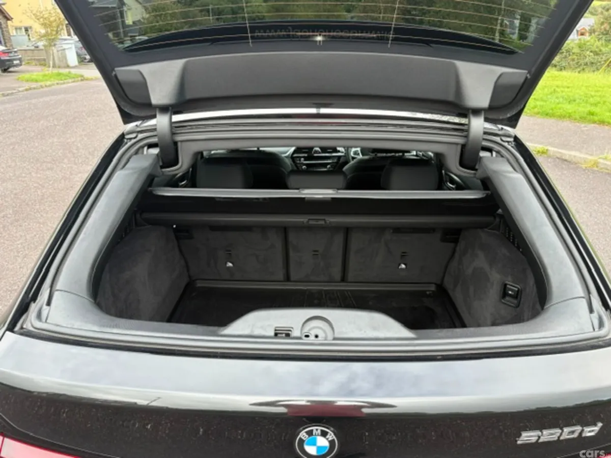 BMW 5-Series Estate, Diesel, 2024, Black