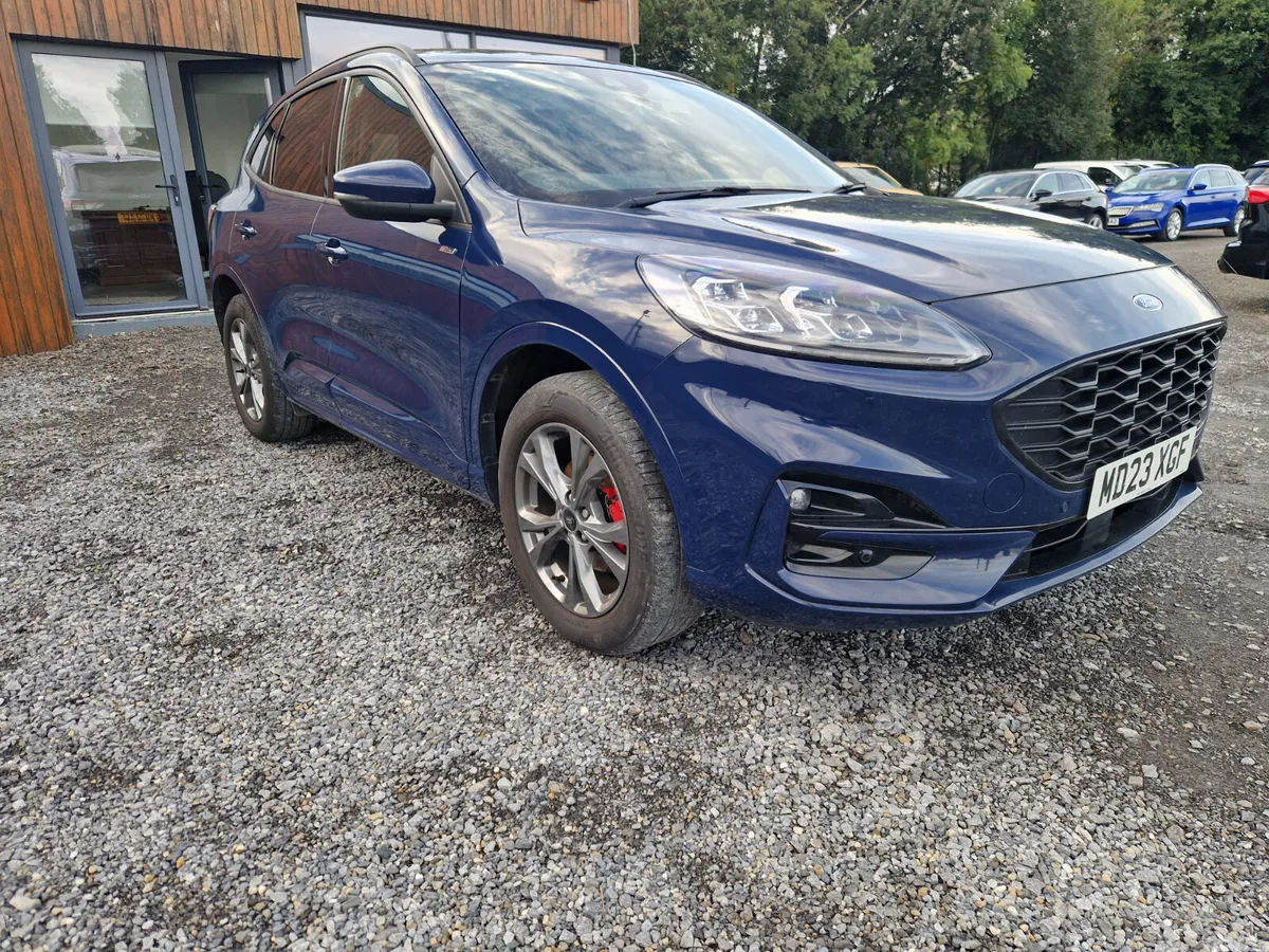 Ford Kuga SUV, Petrol Hybrid, 2023, Blue