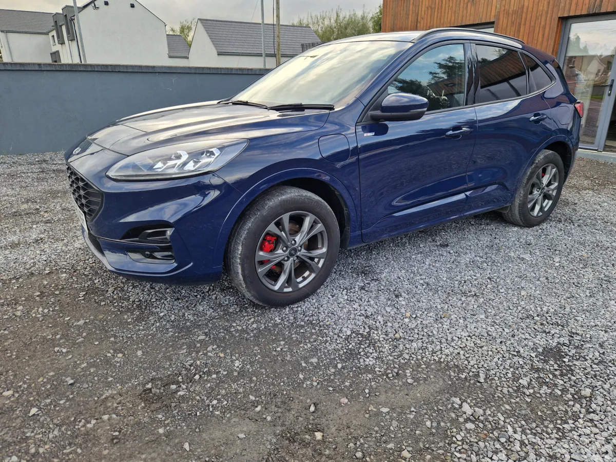 Ford Kuga SUV, Petrol Hybrid, 2023, Blue