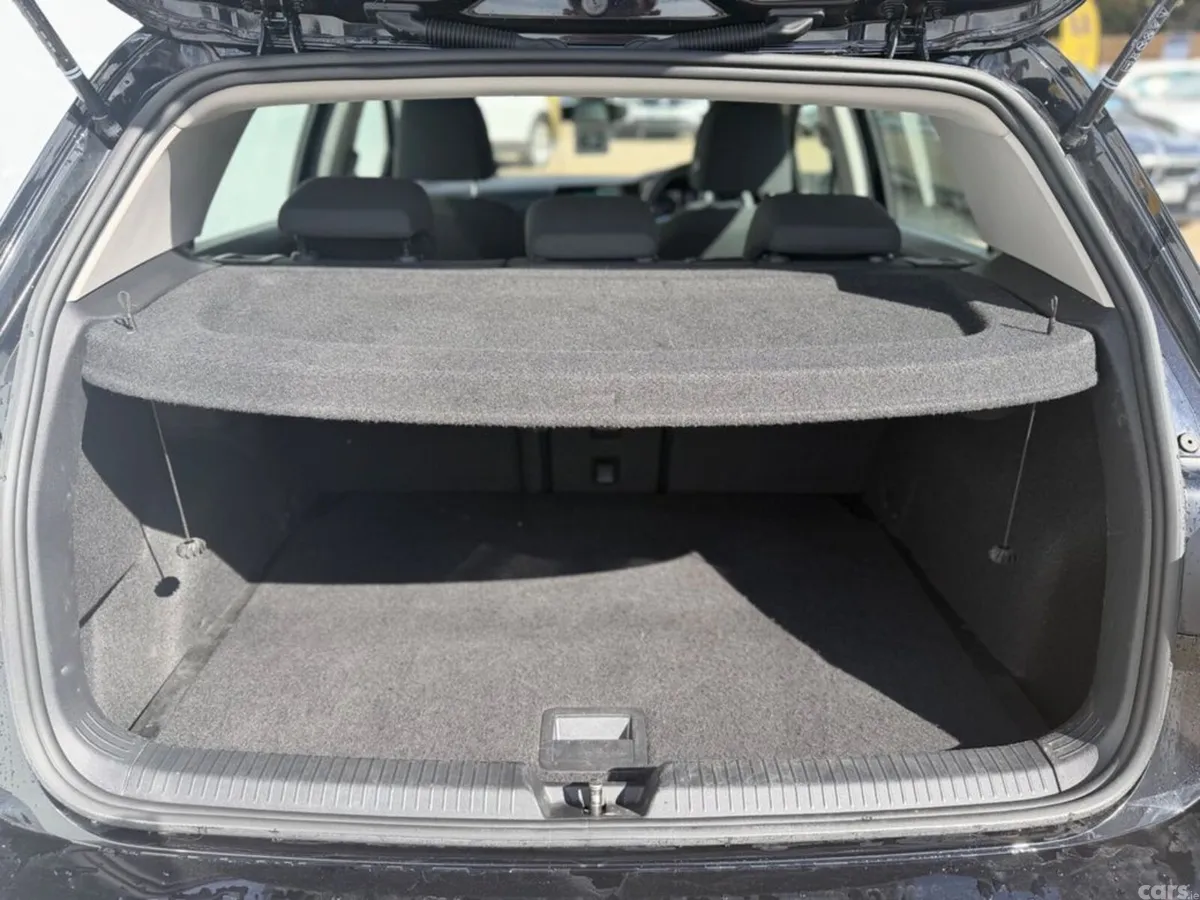 Volkswagen Golf Hatchback, Petrol, 2023, Black