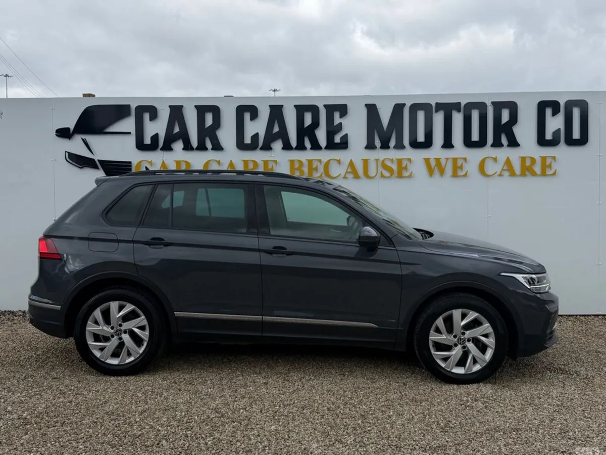 Volkswagen Tiguan SUV, Diesel, 2023, Grey