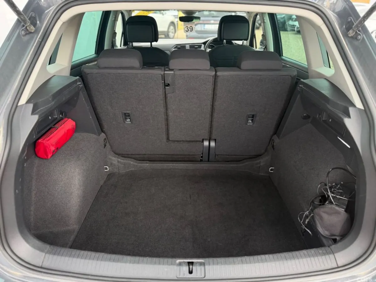 Volkswagen Tiguan SUV, Diesel, 2023, Grey