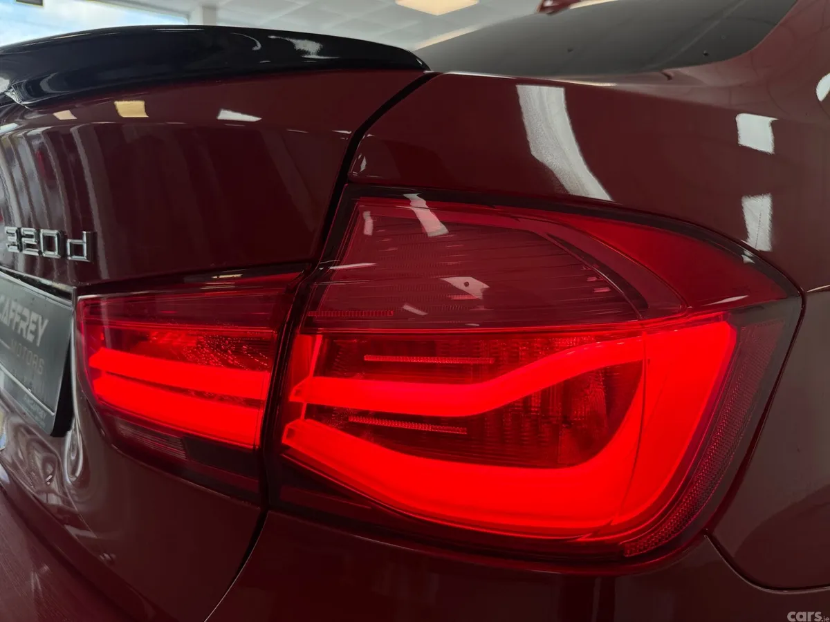 BMW 3-Series Saloon, Diesel, 2017, Red