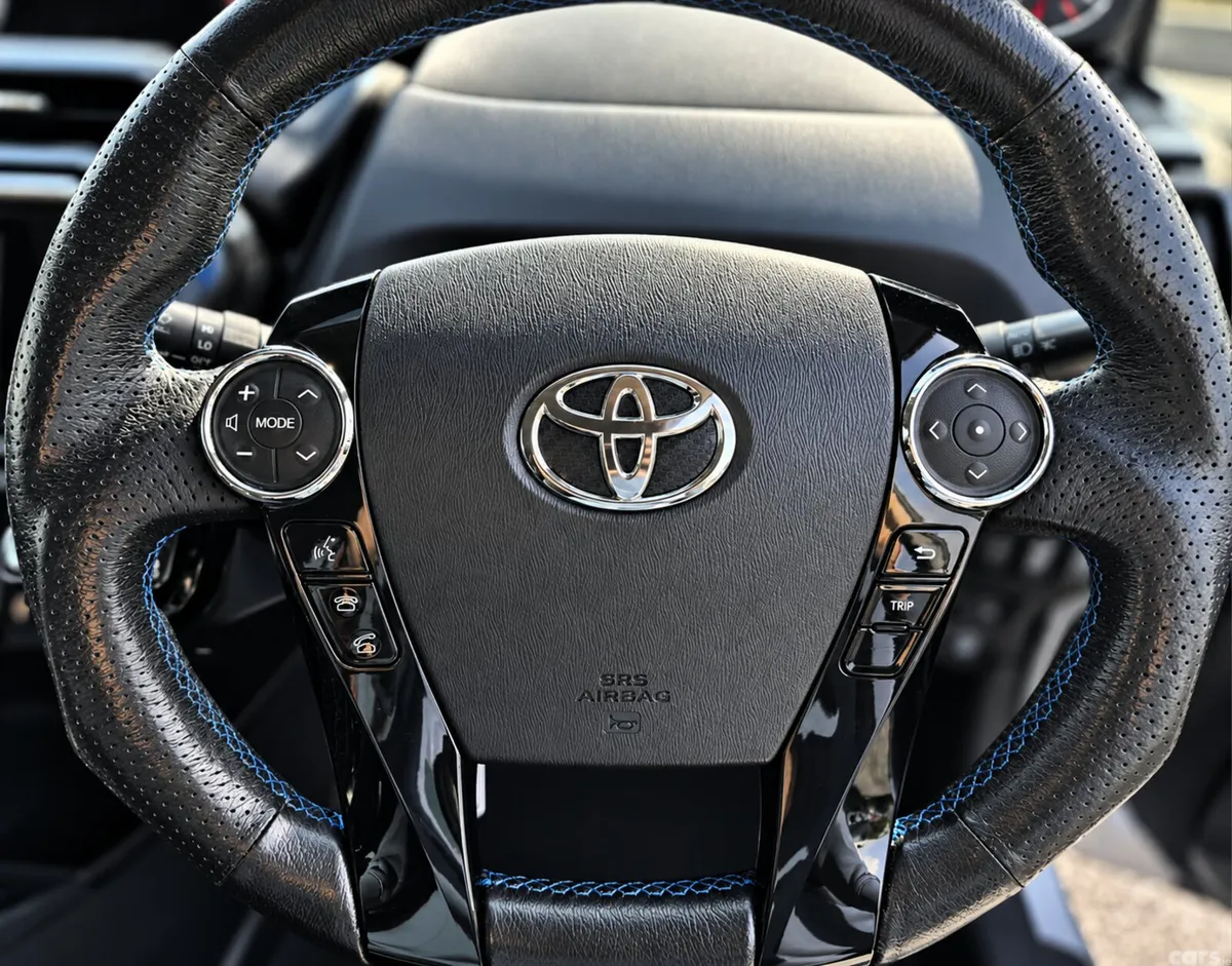 Toyota Prius MPV, Petrol Hybrid, 2016, Silver