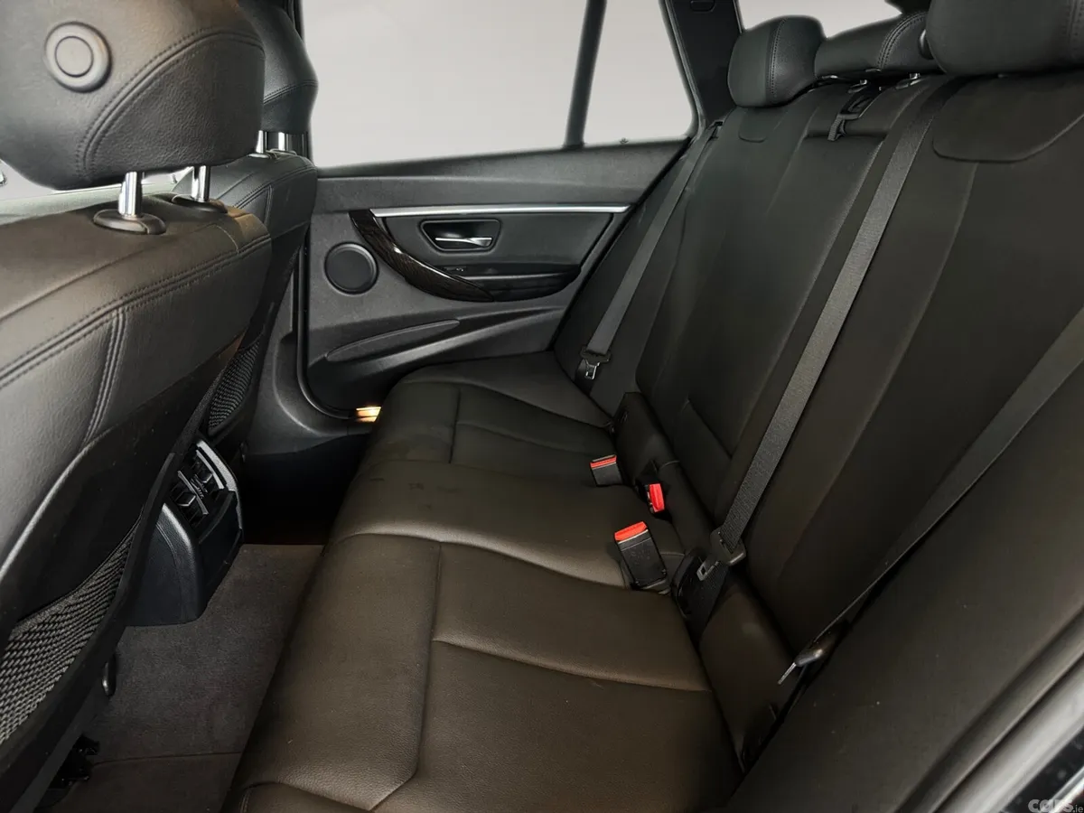 BMW 3-Series Estate, Diesel, 2015, Black