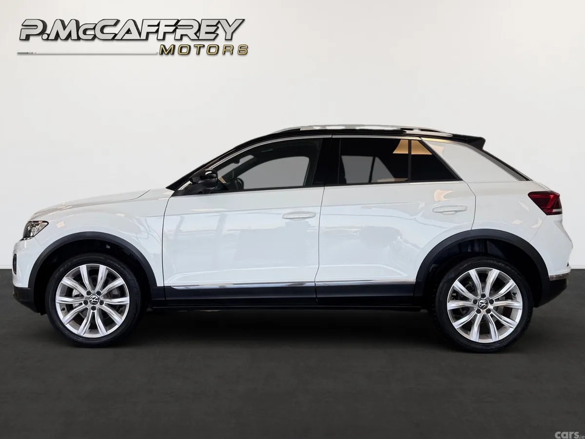 Volkswagen T-Roc SUV, Diesel, 2021, White