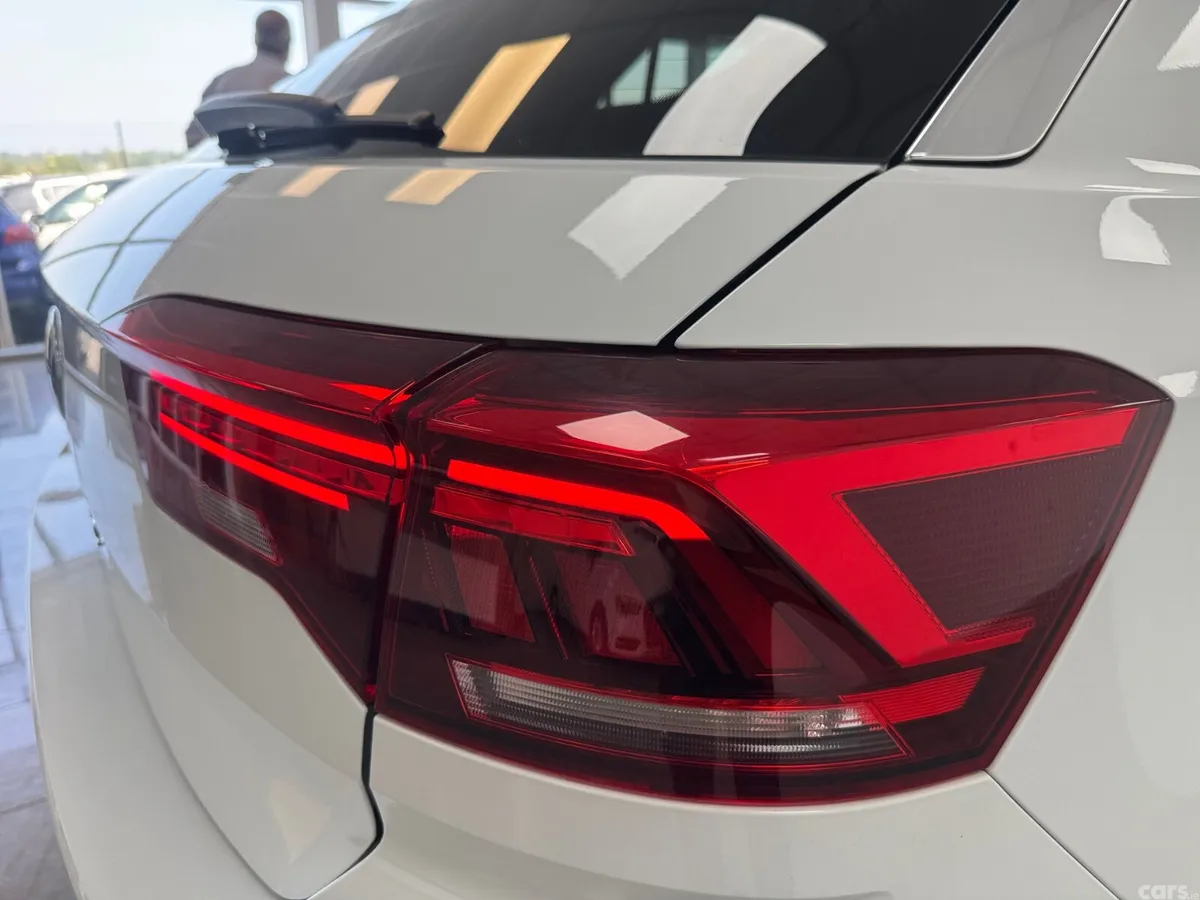 Volkswagen T-Roc SUV, Diesel, 2021, White
