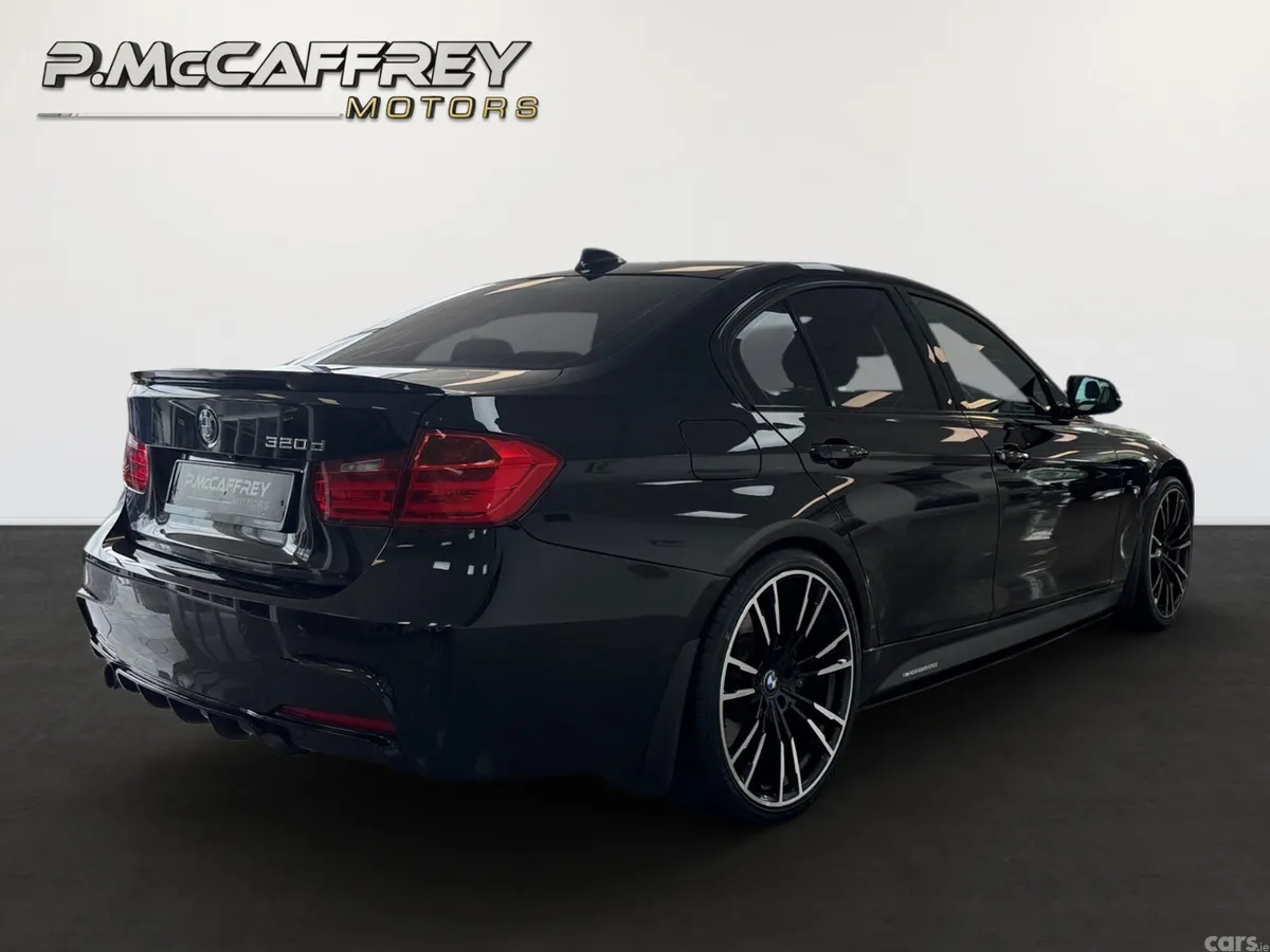 BMW 3-Series Saloon, Diesel, 2015, Black
