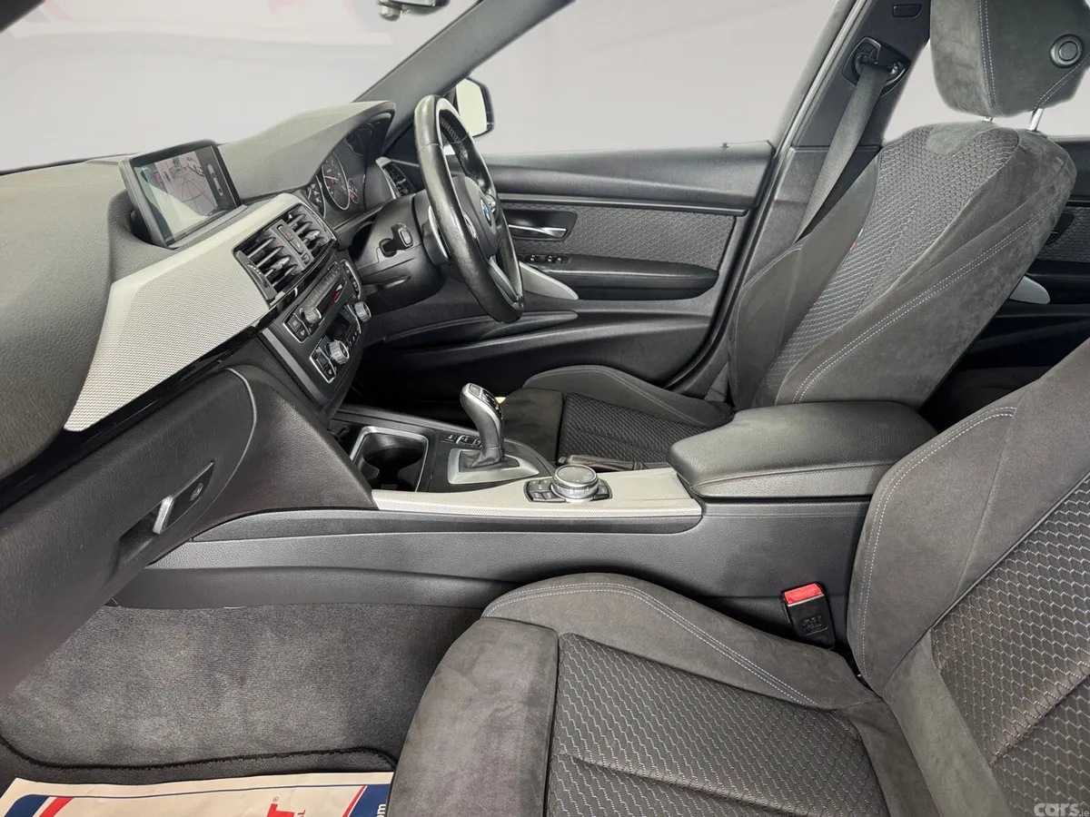 BMW 3-Series Saloon, Diesel, 2015, Black