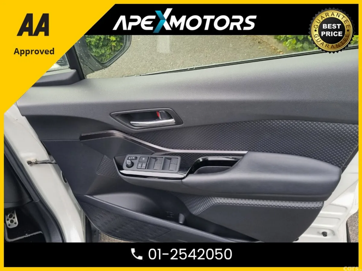 Toyota C-HR SUV, Petrol Hybrid, 2020, White