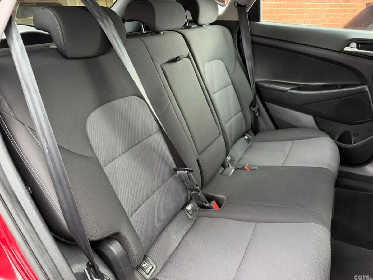 Hyundai Tucson MPV, Diesel, 2020, Red