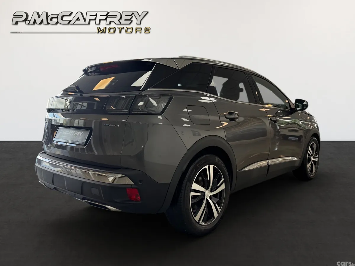 Peugeot 3008 SUV, Petrol Plug-in Hybrid, 2023, Grey