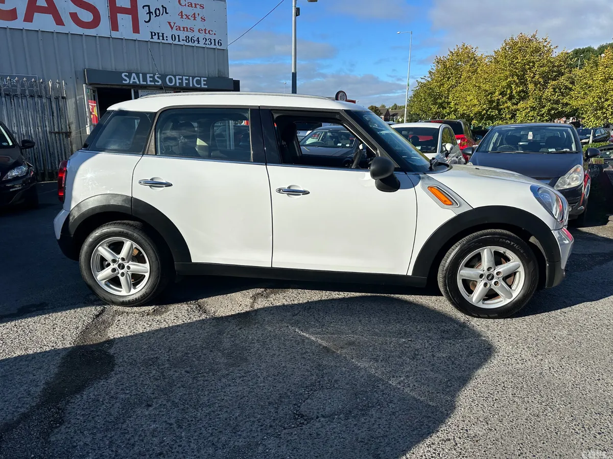 Mini One Hatchback, Diesel, 2012, White