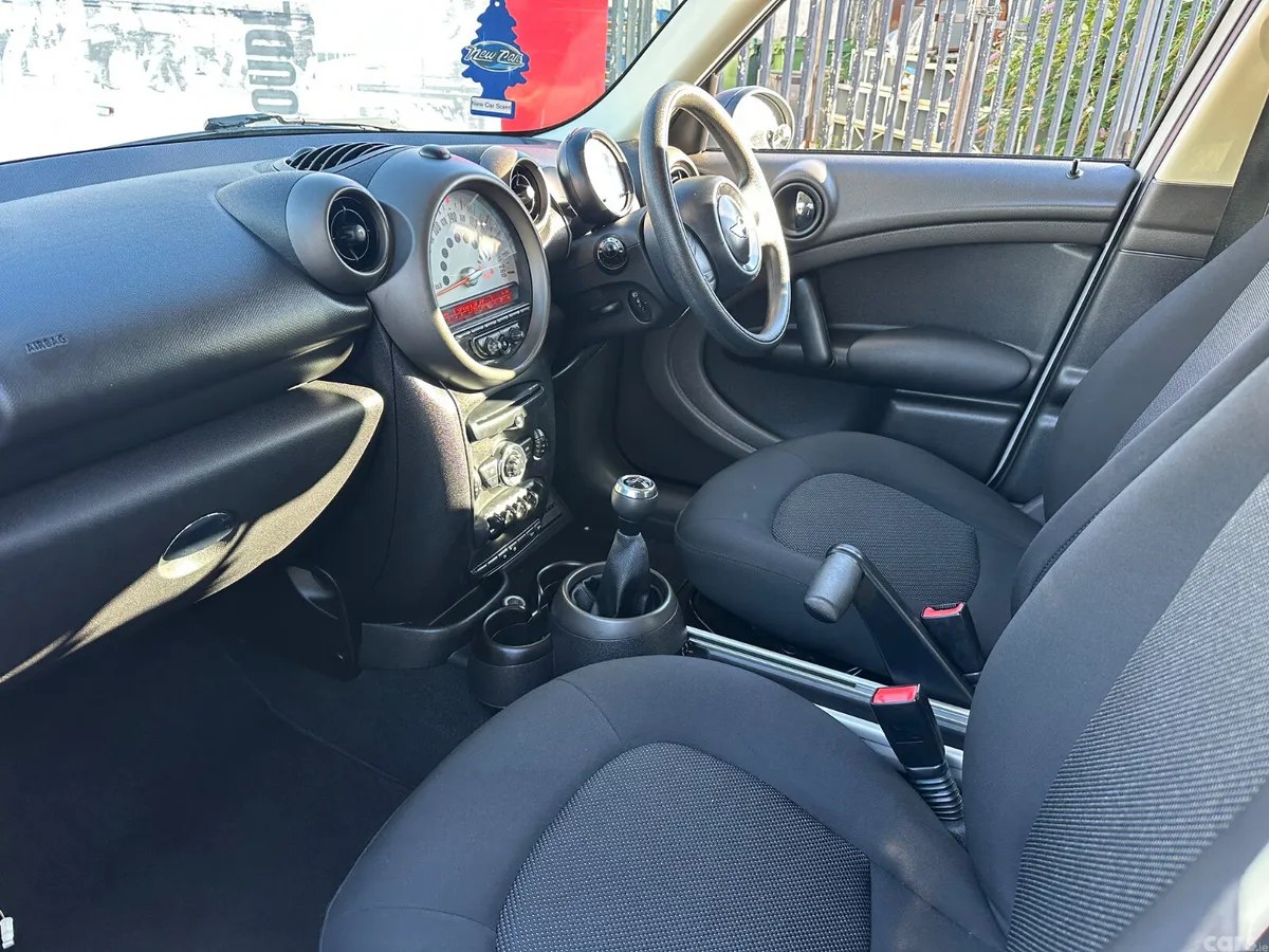 Mini One Hatchback, Diesel, 2012, White