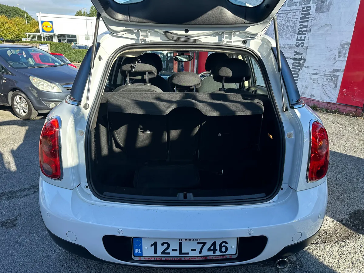Mini One Hatchback, Diesel, 2012, White