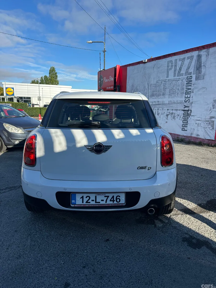 Mini One Hatchback, Diesel, 2012, White