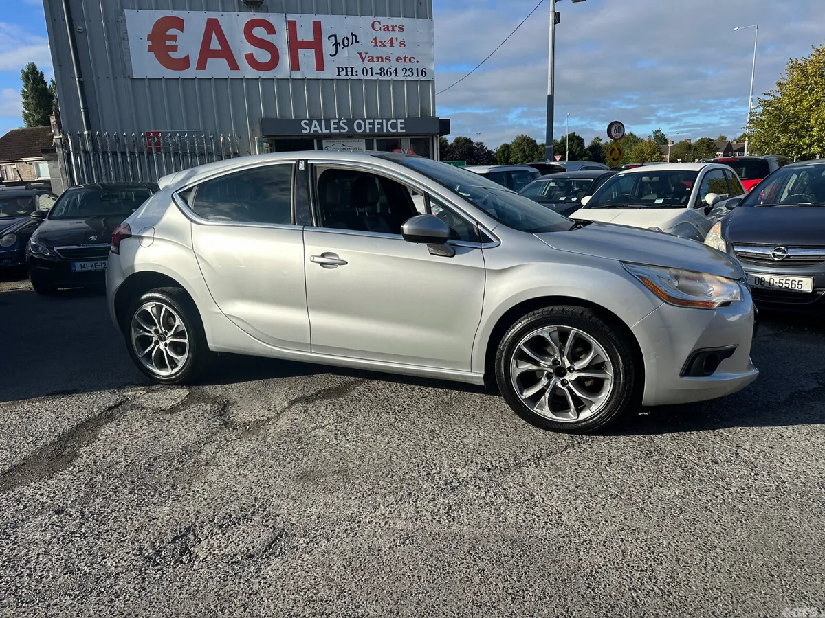 Citroen DS 4 Hatchback, Diesel, 2014, Silver