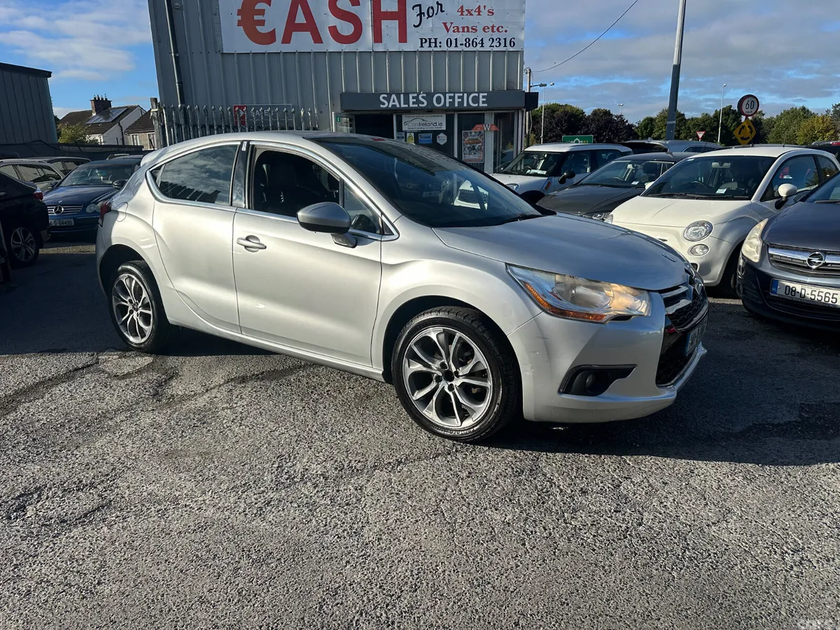 Citroen DS 4 Hatchback, Diesel, 2014, Silver