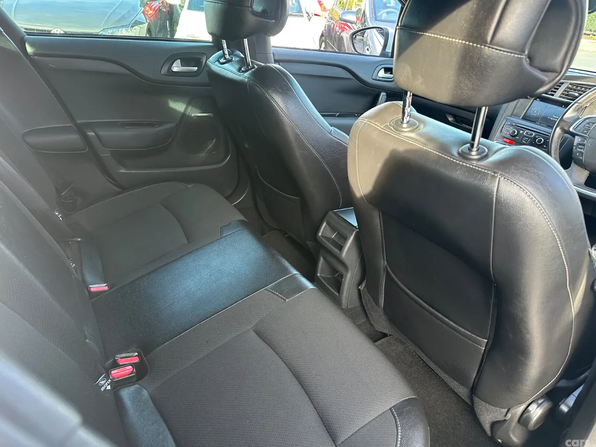 Citroen DS 4 Hatchback, Diesel, 2014, Silver